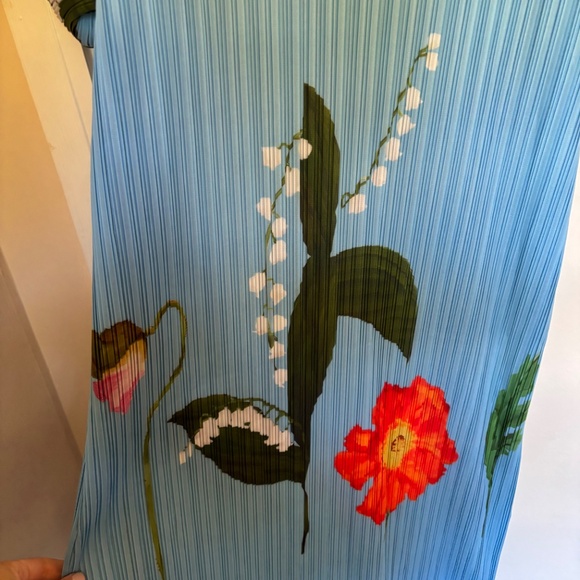 Nancy Yang Crinkled Puff Sleeve Dress NWT - Picture 5 of 8